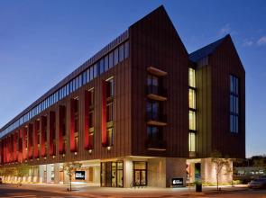 Hotel Indigo Kansas City Downtown by IHG