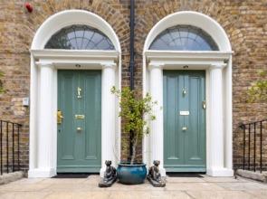 Waterloo Townhouse & Suites