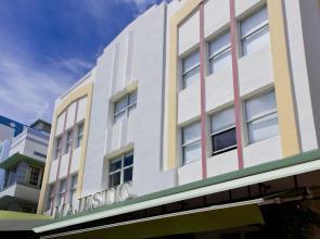 Majestic Hotel South Beach