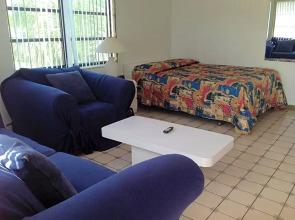 Napoli Belmar Resort