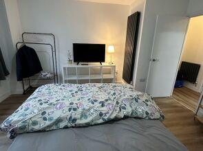 Lovely 1-bed Studio Near Canary Wharf, London