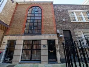 Great flat near St Pauls Cathedral