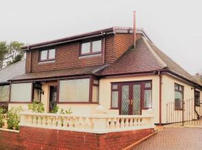 Mrs Featherstones BB