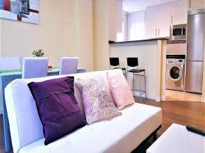 MC YOLO Apartamentos Espacio América