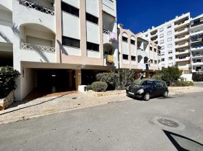 Praia DA Rocha Unique Design With Pool