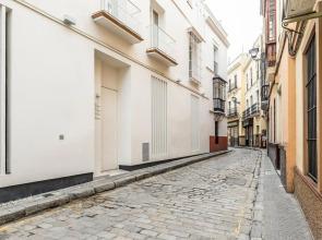 GoToSeville GERONA SUITES