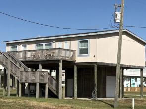 Stone's Throw 3 Bedrooms 2 Bathrooms Home