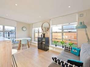 2 Bedroom Rooftop Apartment in Temple Bar Sleeps 6