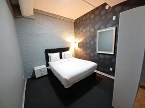 Enjoy Spring Time In Boston 406