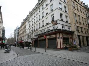 Lovely Marais Studio (75)