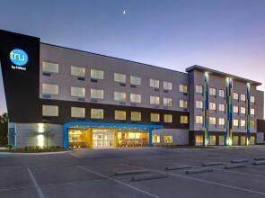 Tru by Hilton Northlake Fort Worth, TX
