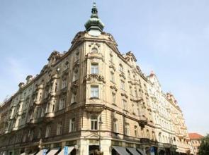 Apartment Attic Kozi