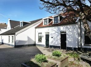 Lovely Villa near Sea in Noordwijk aan Zee