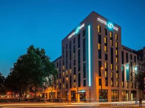 Motel One Düsseldorf - Hauptbahnhof