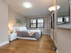 J s Marvelous Three BD Apartment