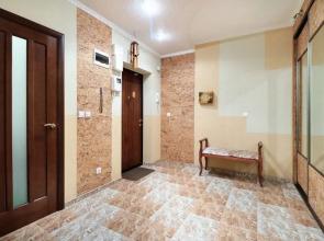 PaulMarie Apartments on Mira