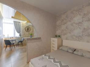 Apartments on Novo-Sadovaya street 215B