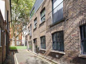 Luxury penthouse on Old Street