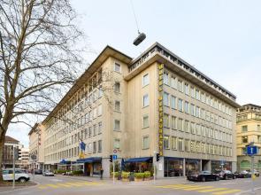 Glärnischhof by Trinity