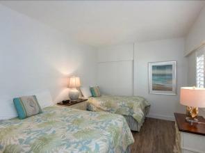 Jamaica Royale - T42 - 2 Br Condo