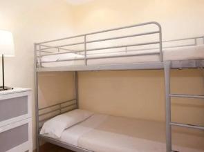 Old Town Apartment With Balcony And Wifi