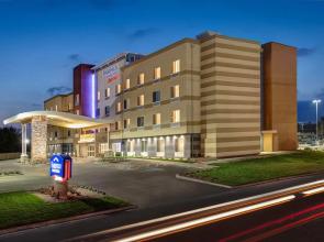 Fairfield Inn & Suites Canton