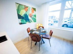 Blithe 4 Bedroom Apartment 105m2 -ss177b-