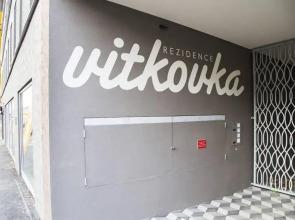 Bright studio, 10min to the Centre, free Netflix