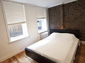 Nolita 4 Bedroom Apartment With Terrace, Sleeps 8