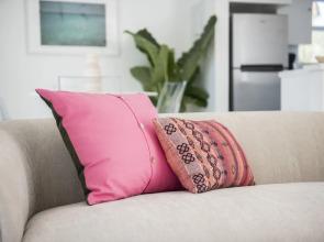 Charming 2BR in Miami River Inn by Sonder