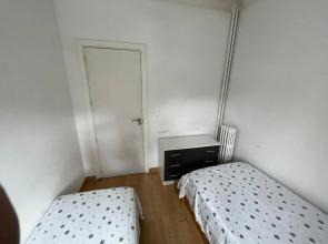 habitación matrimonial en piso compartido en el centro de Madrid