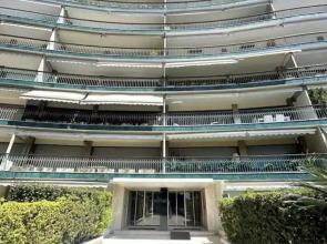 Modern Apartment - 3br- 6P - Palm Beah