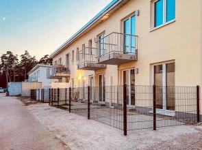 Beautiful Apart. Graal-müritz