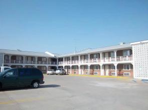 Knights Inn Cozad Lexington Area