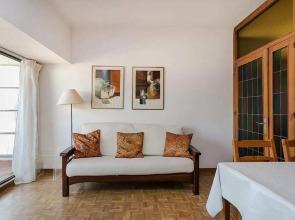 Cozy 2bed in Vibrant Barcelona - 5 min Walk From Tube