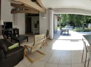 Les Oliviers gîte grand confort au calme