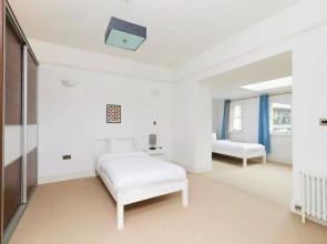 The Woolwich Retreat - Enticing 5bdr House With Parking