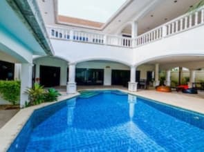 Baan Bali Pool Villa By Pinky