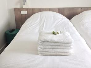 Contemporary Apartment in Kamperland near Lake