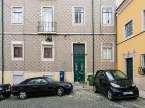 LovelyStay - Cozy 3BDR Apartment in Estrela