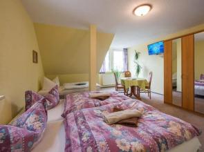 Gasthaus & Pension St.Peter