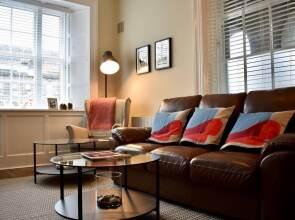 Newly Refurbished 2 Bedroom Townhouse in Dublin 4