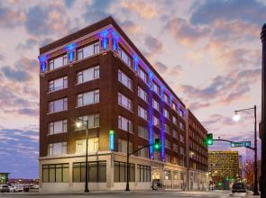 Holiday Inn Express Kansas City Downtown by IHG