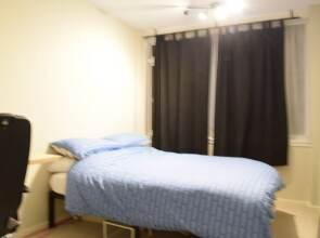 Homely 2 Bedroom House in Greenwich