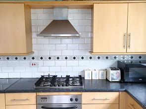 StayEasy B&B in Trendy Heart of London