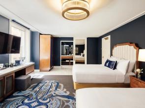 The National, Autograph Collection