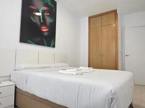 Cozy Apartment 2km from Plaza de Toros-Ventas