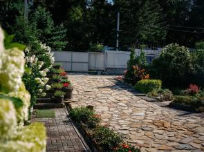 Cozy house near the city