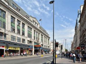 Oxford Street Apartments