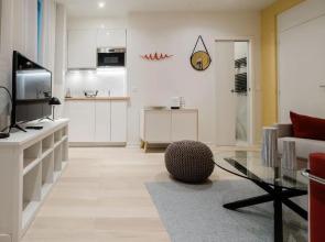 SUITE ELUARD au cœur de la Rive Gauche, neuf, design, 2 personnes